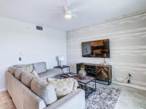 ASTONISHING BRAND NEW CONDO UNLIMITED ACCESS To WATERPARK 5 MIN DISNEY